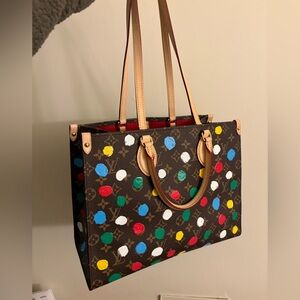 Louis Vuitton OnTheGo MM